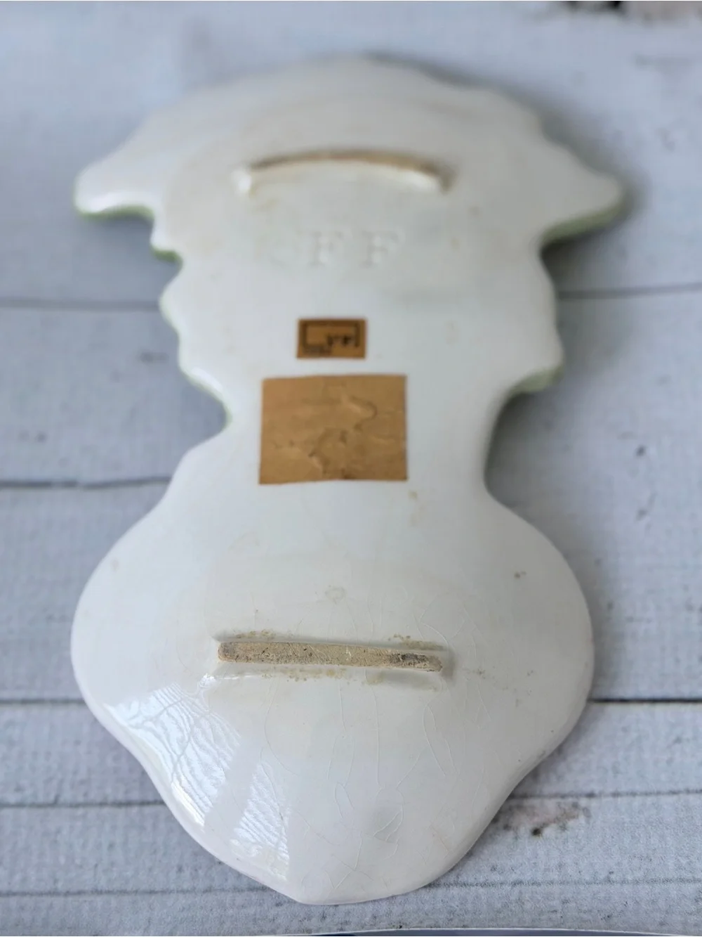 Ceramic Radish Salt and Pepper Shaker Set with Leaf Tray - Pink Green